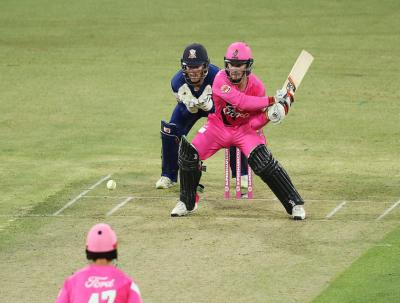 Seifert Smashes His Way to Fastest Ton Ever