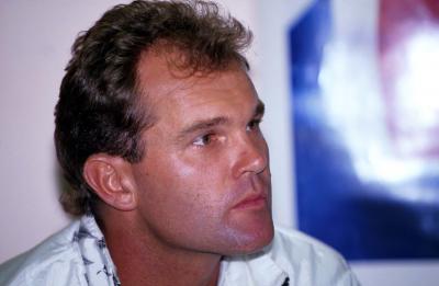A Tribute to Martin Crowe